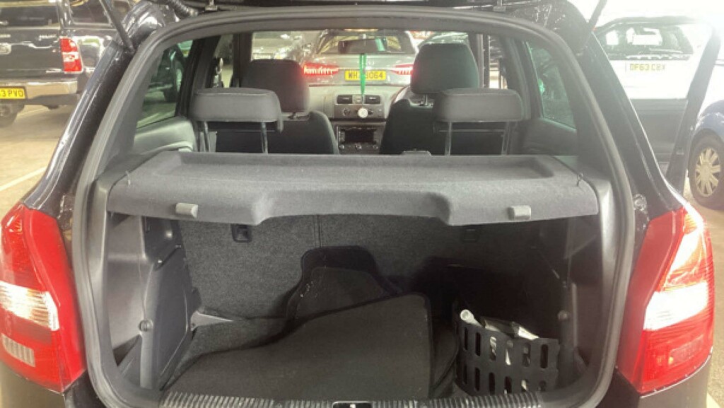 Skoda Fabia 1.2L Elegance Silver #13