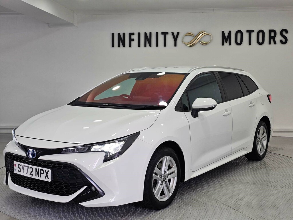 Toyota Corolla Corolla Design Hev Cvt Red #40