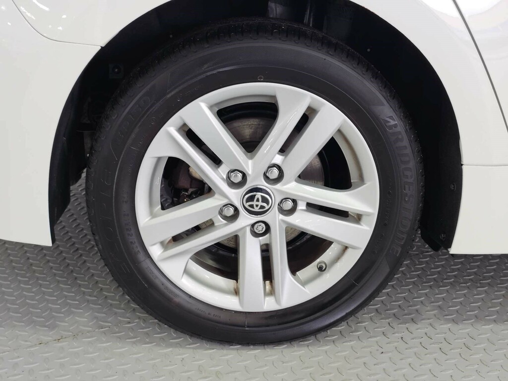 Toyota Corolla Corolla Design Hev Cvt Red #16