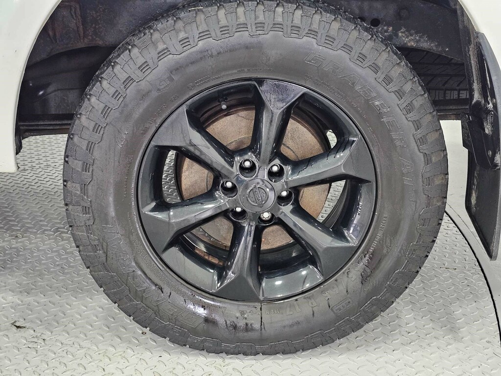 Nissan Navara Dci Tekna 4X4 Shr Dcb White #65