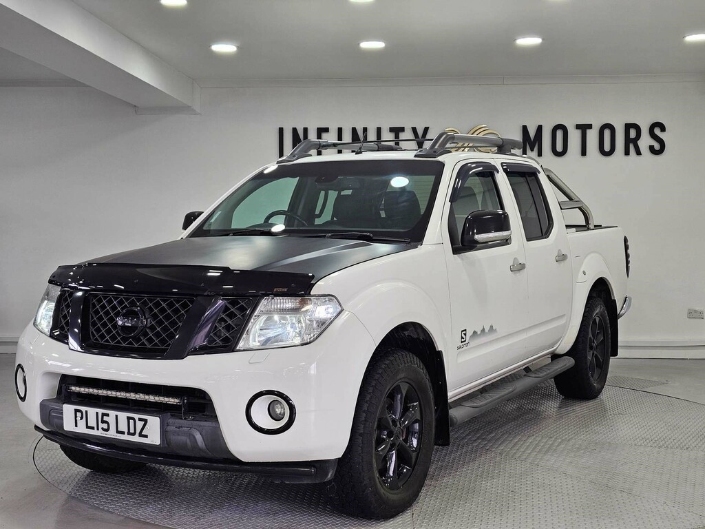 Nissan Navara Dci Tekna 4X4 Shr Dcb White #46