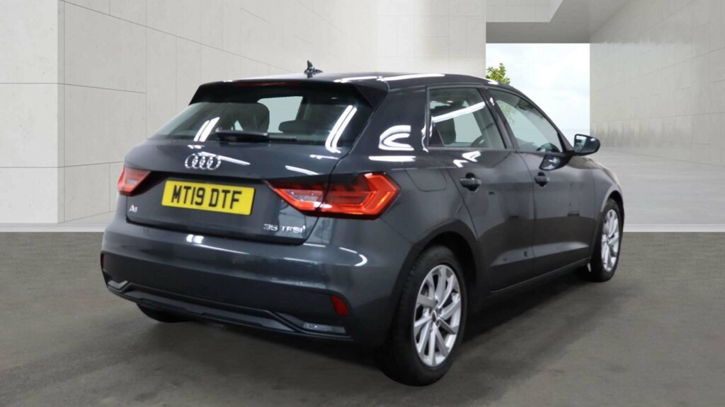 Audi A1 Sportback 35 Tfsi Sport Grey #4