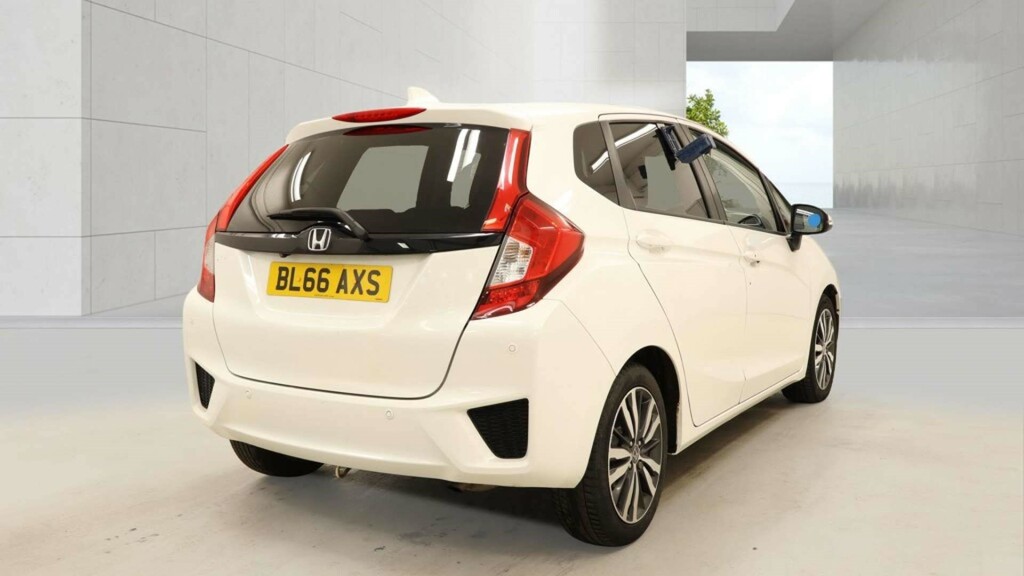 Honda Jazz Ex Navi I-vtec White #4