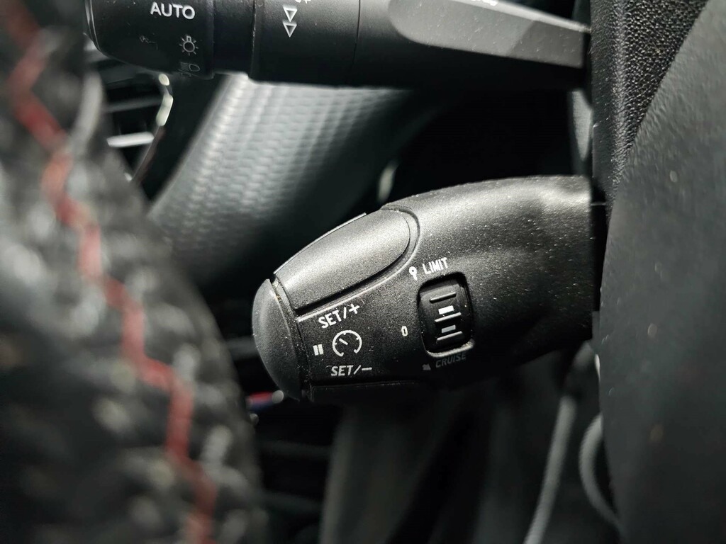 Peugeot 2008 Grey #58