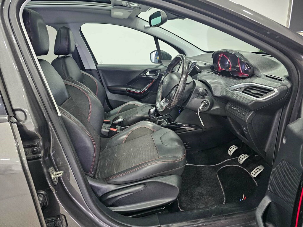 Peugeot 2008 Gt Line Ss Grey #5