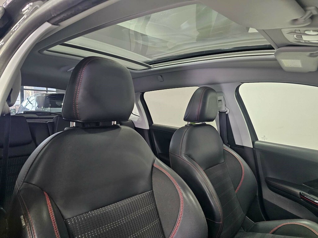 Peugeot 2008 Gt Line Ss Grey #3