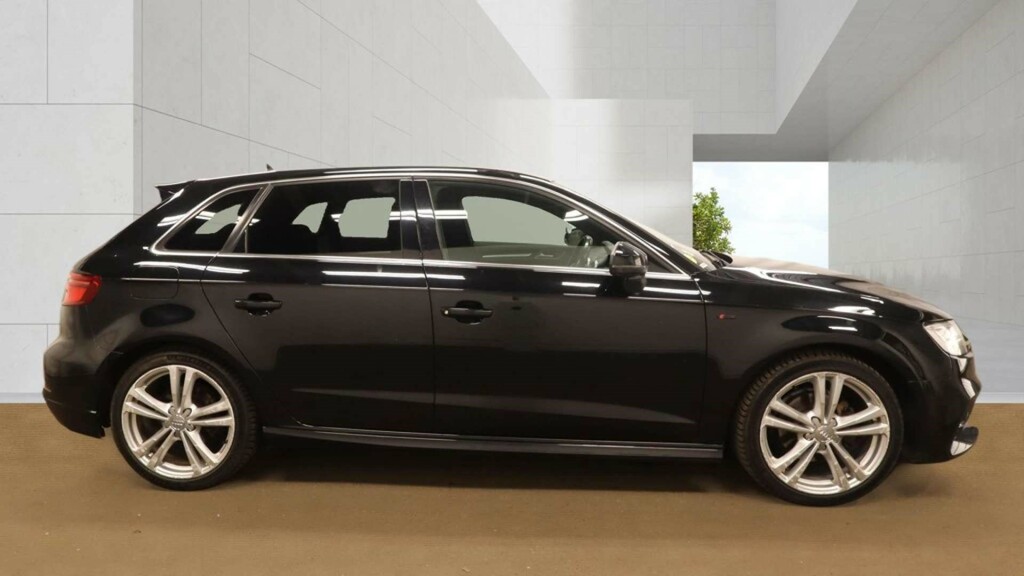 Audi A3 Sportback 35 Tfsi S Line GM68UJW #5