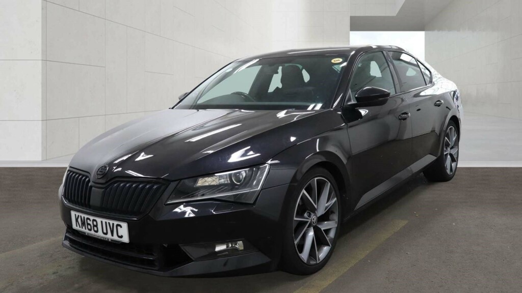 Skoda Superb Sportline Tsi Black #4
