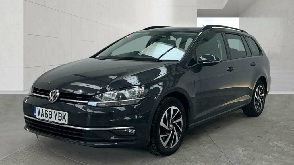 Volkswagen Golf Match Tsi VA68YBK #2