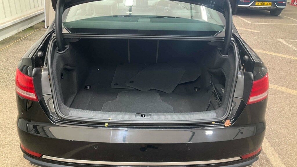 Audi A4 2.0 Tfsi 45 Black Edition S Tronic Quattro Euro 6 Black #13