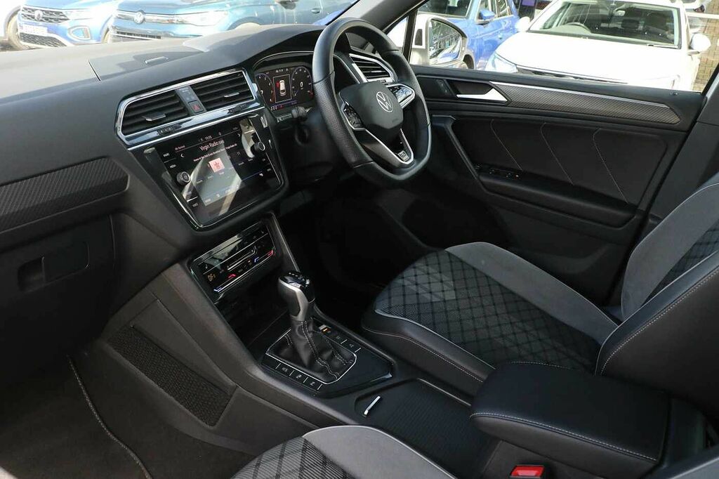 Volkswagen Tiguan 1.5 Tsi 150 R-line Dsg SJ23VNG White #2