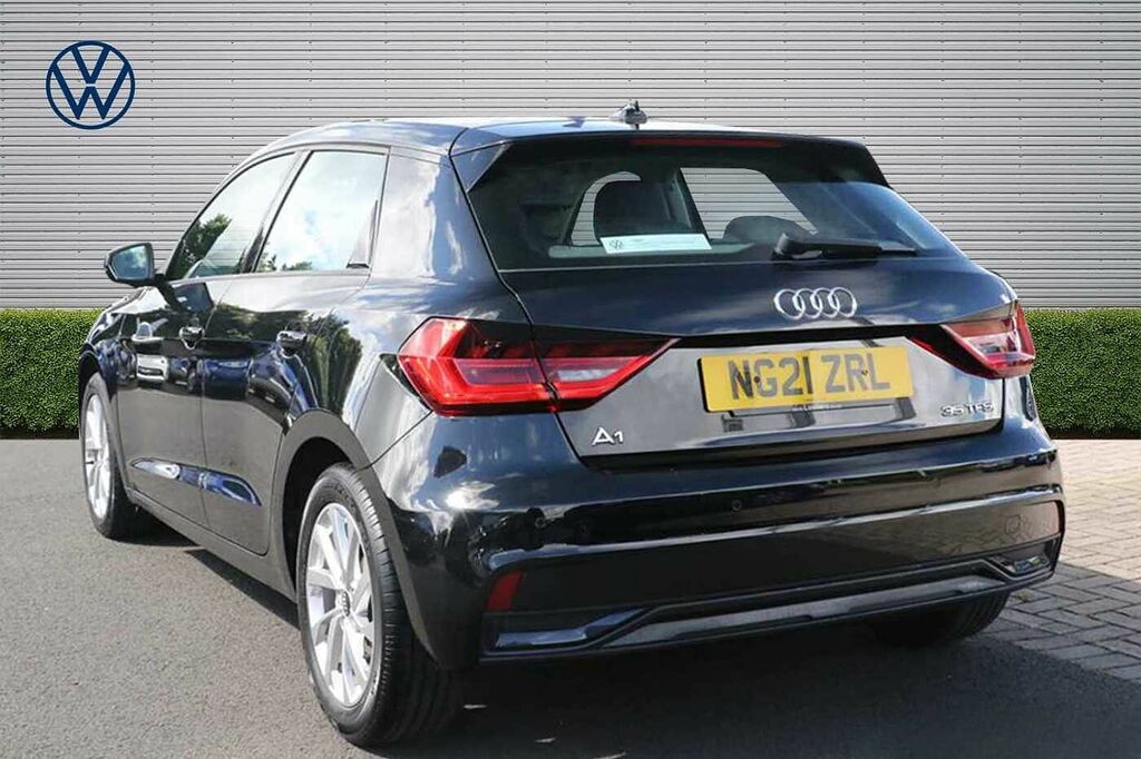 Audi A1 35 Tfsi Sport S Tronic NG21ZRL Black #3