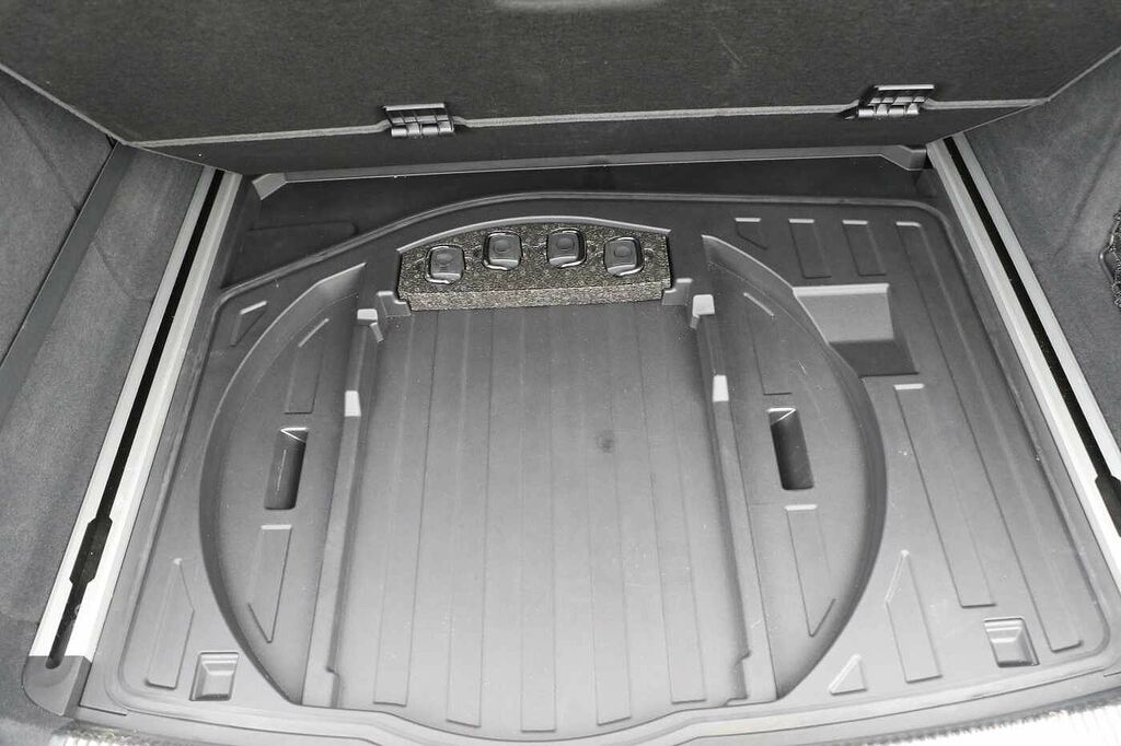 Audi A6 Estate 2.0 Tdi Ultra Black Edition 201616 Black #23