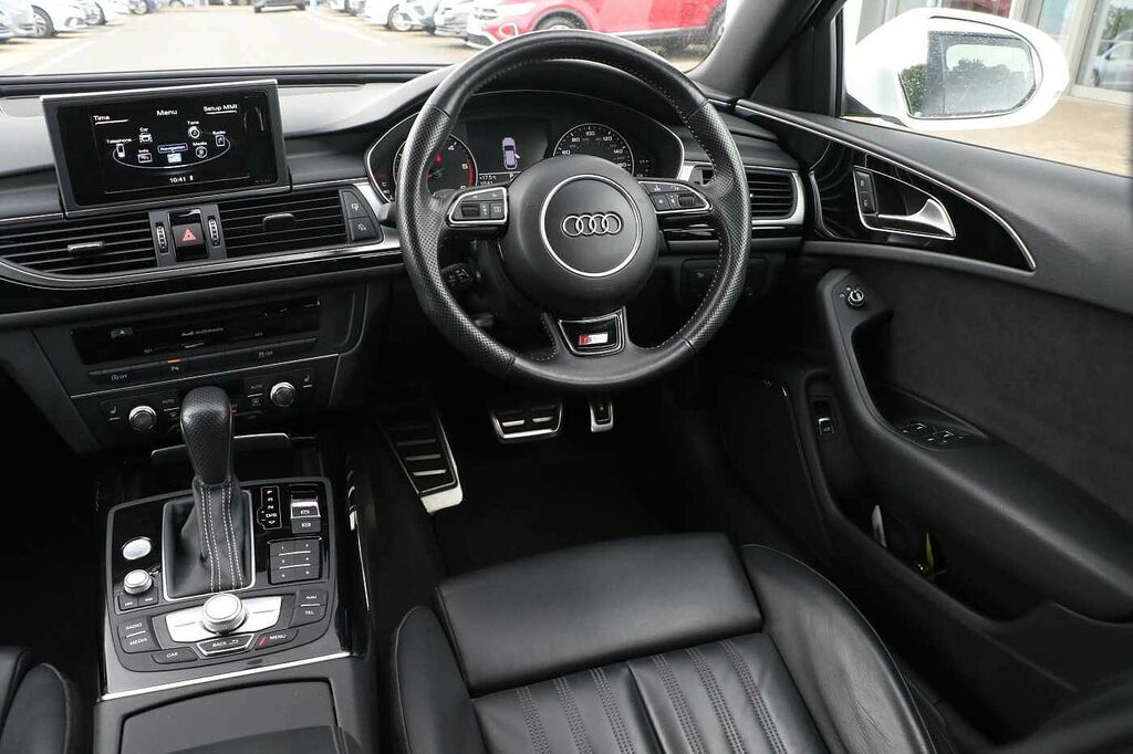 Audi A6 Estate 2.0 Tdi Ultra Black Edition 201616 Black #9