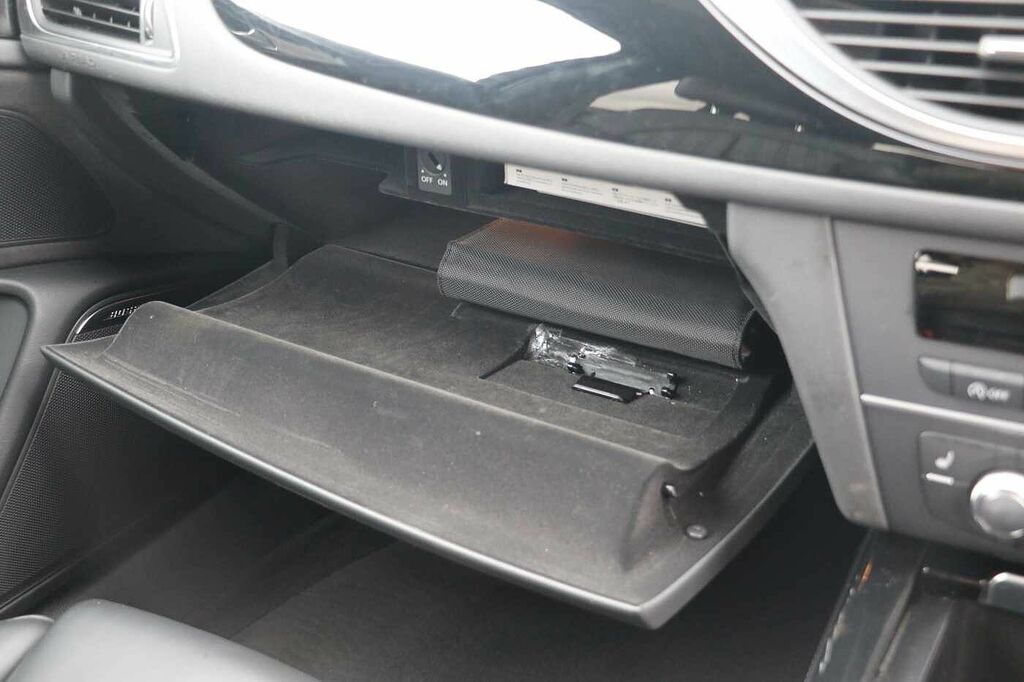 Audi A6 Estate 2.0 Tdi Ultra Black Edition 201616 Black #18
