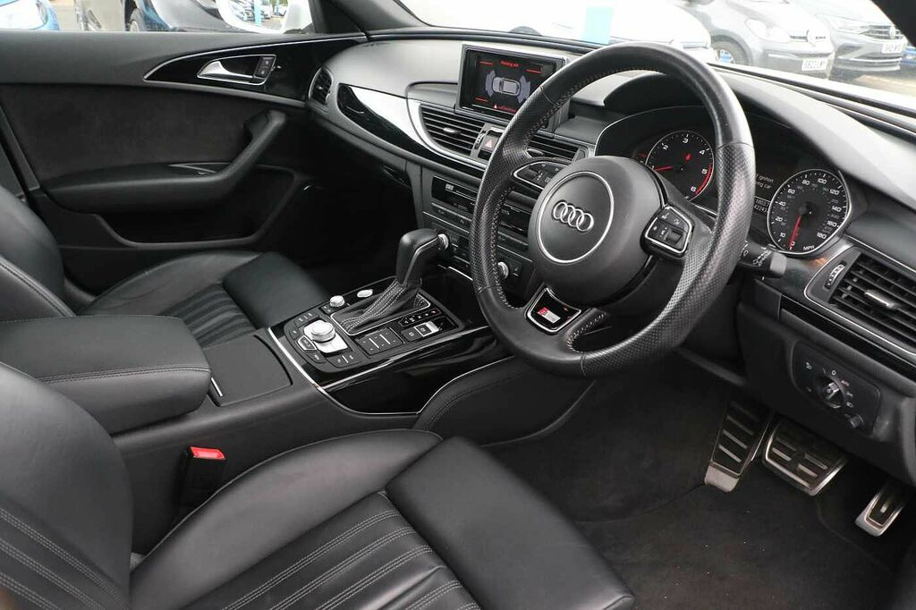 Audi A6 2.0 Tdi Ultra Black Edition S Tronic White #6