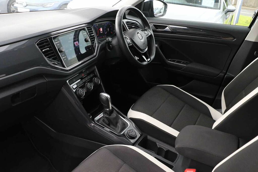 Volkswagen T-Roc 2.0 Tsi 4Motion Sel Dsg GU18FSS Black #2