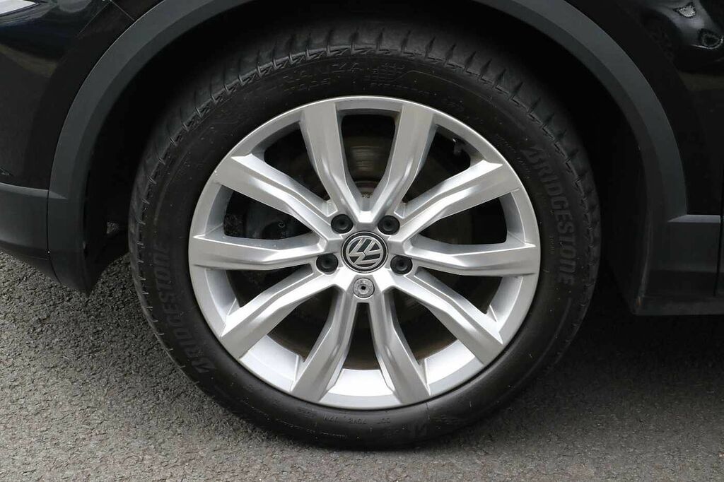 Volkswagen T-Roc 2.0 Tsi 4Motion Sel Dsg GU18FSS Black #5