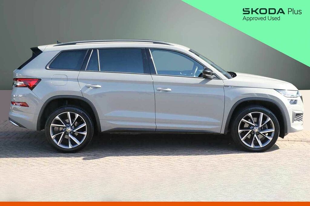 Skoda Kodiaq 2.0 Tdi Sport Line 4X4 Dsg 7 Seat Grey #4
