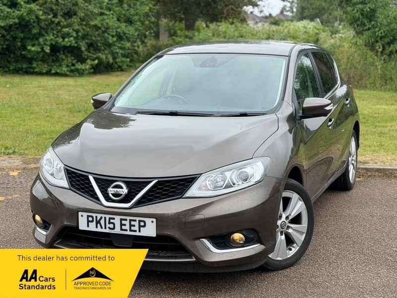 Nissan Pulsar 1.2 Dig-t Tekna Hatchback Beige #2