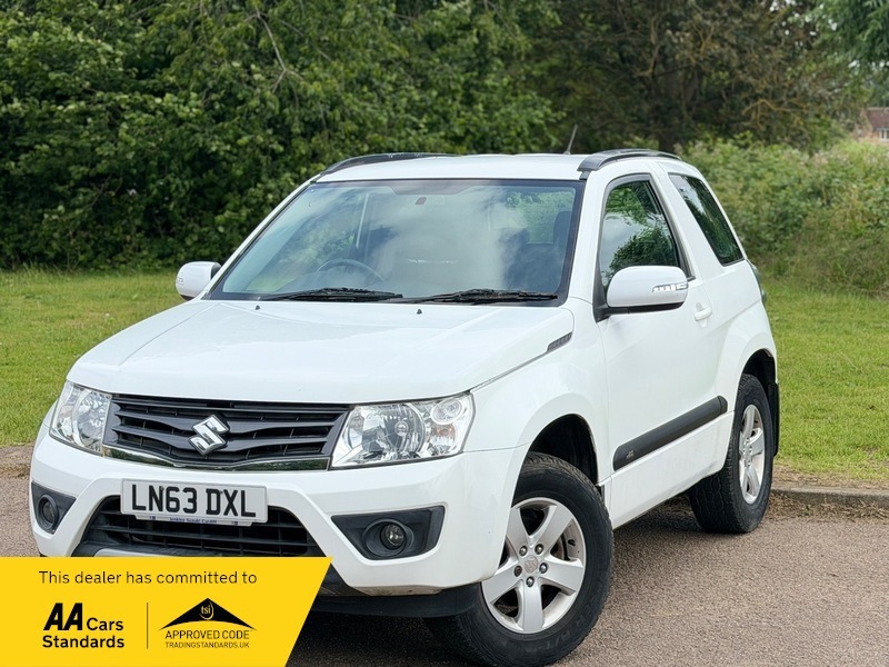 Suzuki Grand Vitara 1.6 Vvt Sz3 Suv White #3