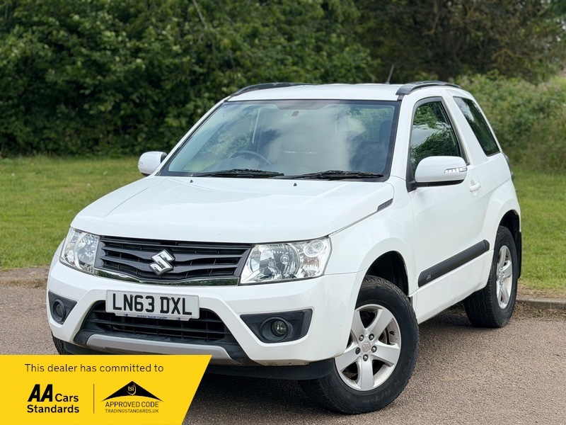 Suzuki Grand Vitara 1.6 Vvt Sz3 Suv White #4