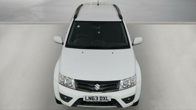 Suzuki Grand Vitara Sz5 White #7