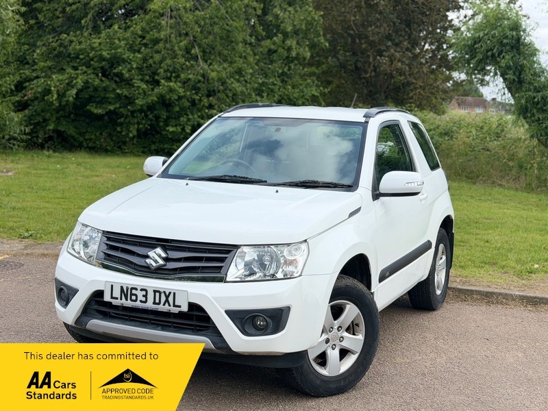 Suzuki Grand Vitara 1.6 Vvt Sz3 Suv White #2
