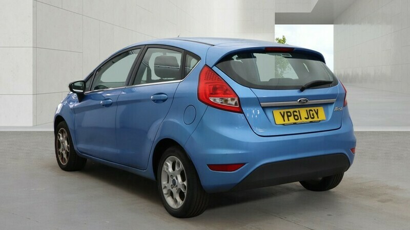 Ford Fiesta 1.4 Zetec Hatchback YP61JGY Blue #2