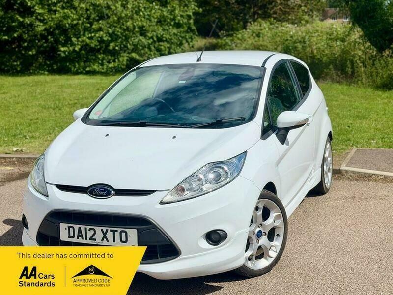 Ford Fiesta 1.6 Zetec S Hatchback White #3