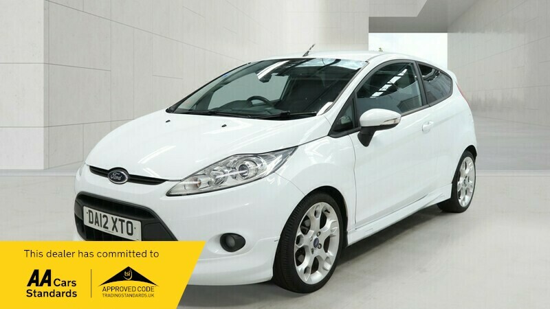 Ford Fiesta 1.6 Zetec S Hatchback White #2