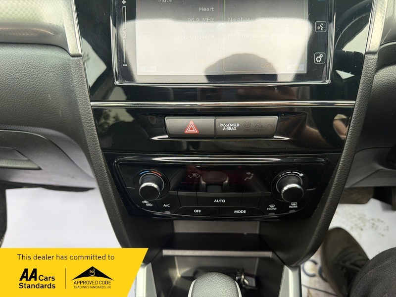 Suzuki Grand Vitara 1.6 Sz4 Suv White #39