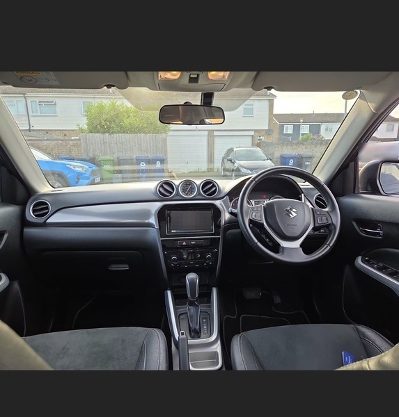 Suzuki Grand Vitara 1.6 Sz5 Suv Black #4