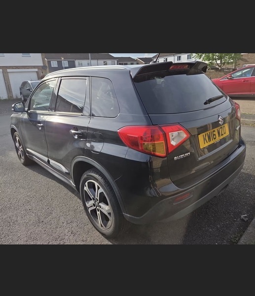 Suzuki Grand Vitara 1.6 Sz5 Suv Black #3