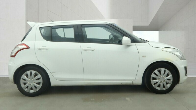 Suzuki Swift 1.2 Sz2 Hatchback White #4