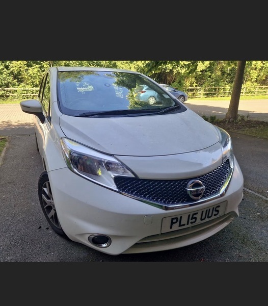 Nissan Note 1.2 Acenta Premium Hatchback White #4