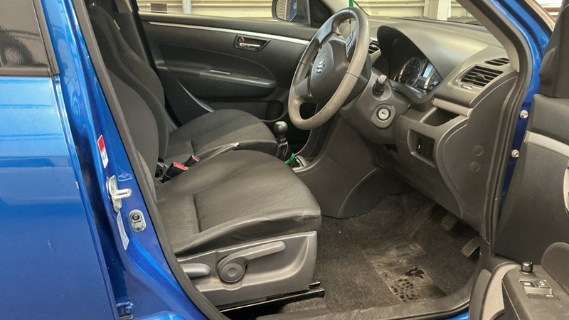 Suzuki Swift Sport Silver #8