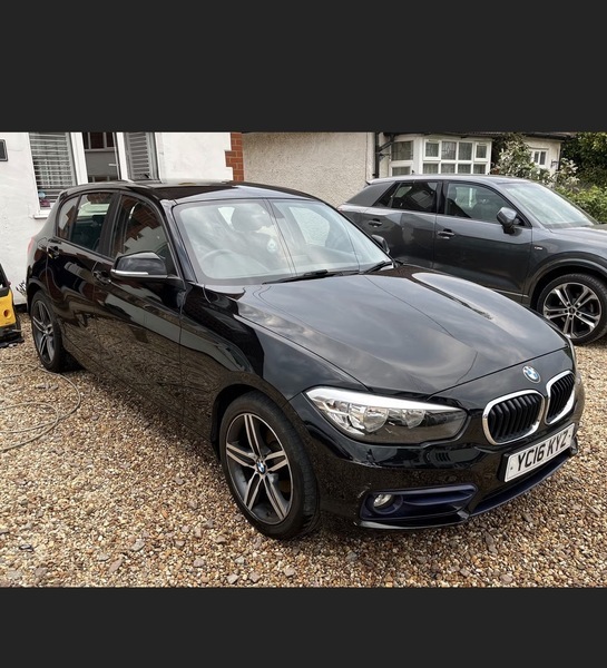 BMW 1 Series 1.5 118I Sport Hatchback Black