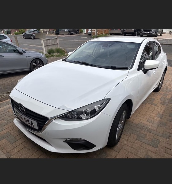 Mazda 3 1.5 Skyactiv-g Se Hatchback White #3