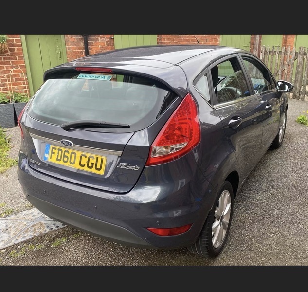 Ford Fiesta 1.6 Td Zetec S White #3