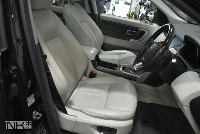 Land Rover Discovery Sport Suv White #12