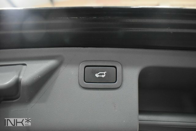 Land Rover Discovery Sport Suv White #33