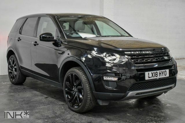 Land Rover Discovery Sport Suv White #9