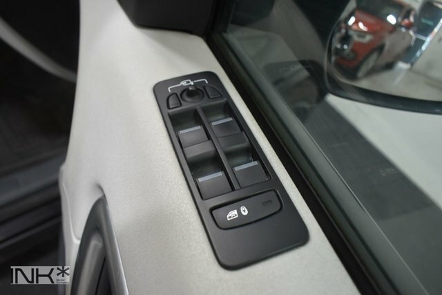 Land Rover Discovery Sport Suv White #37