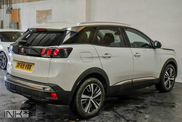 Peugeot 3008 1.2 Puretech Allure Suv Euro 6 DF69VBB White #6