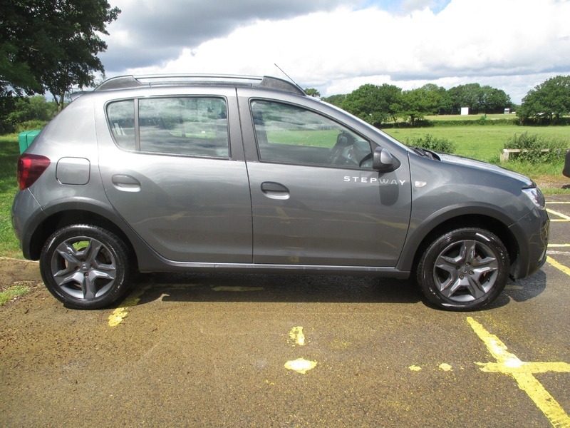 Dacia Sandero Stepway Se Summit Dci Grey #4