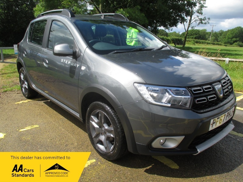 Dacia Sandero Stepway Se Summit Dci Grey