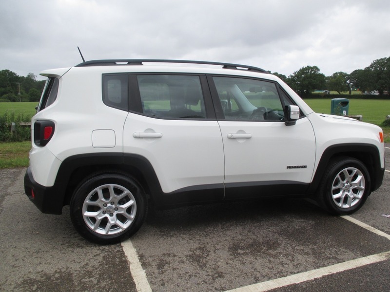 Jeep Renegade Longitude White #5