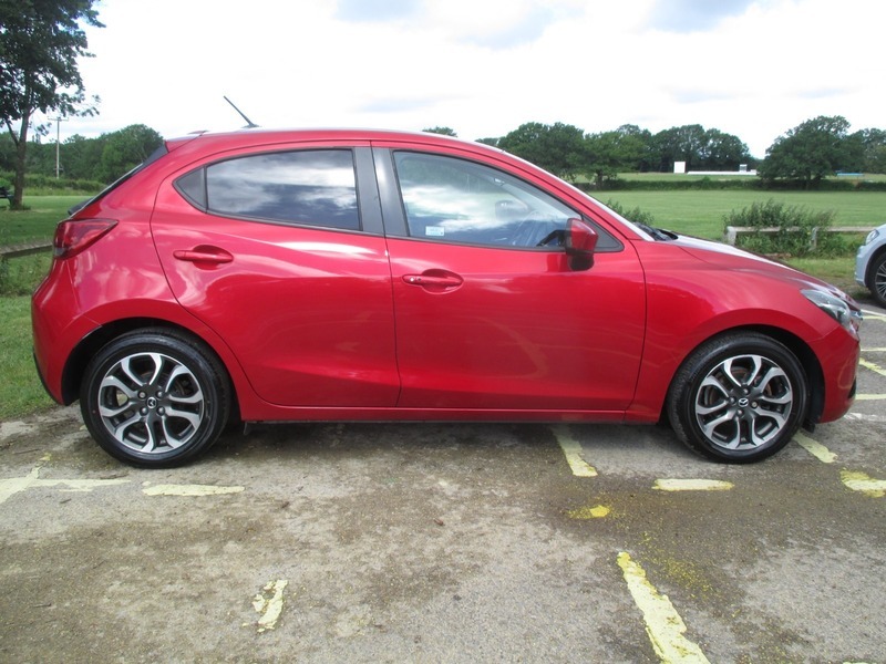 Mazda 2 Sport Nav Red #4