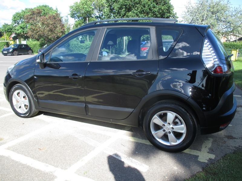Renault Scenic XMOD Dynamique Beige #12